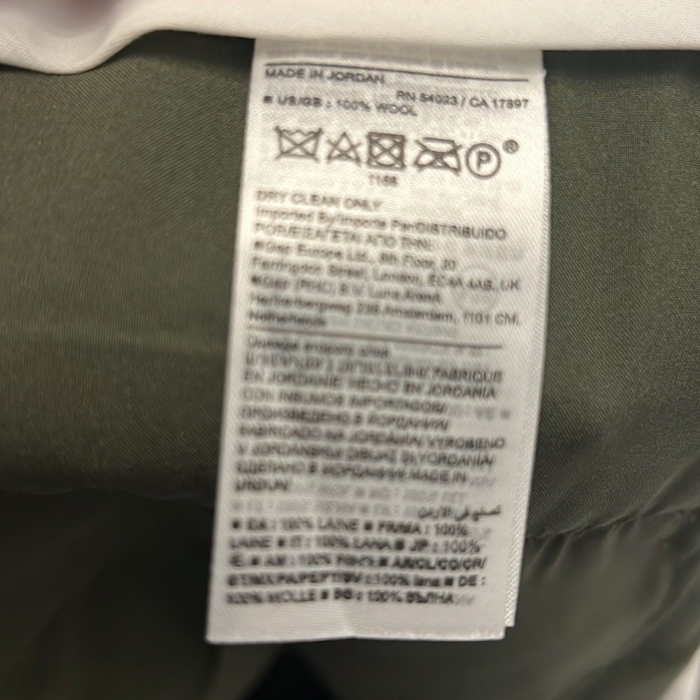 Banana Republic Olive Green Women's Bermuda shorts brand new with tags size 12 - Picture 6 of 11